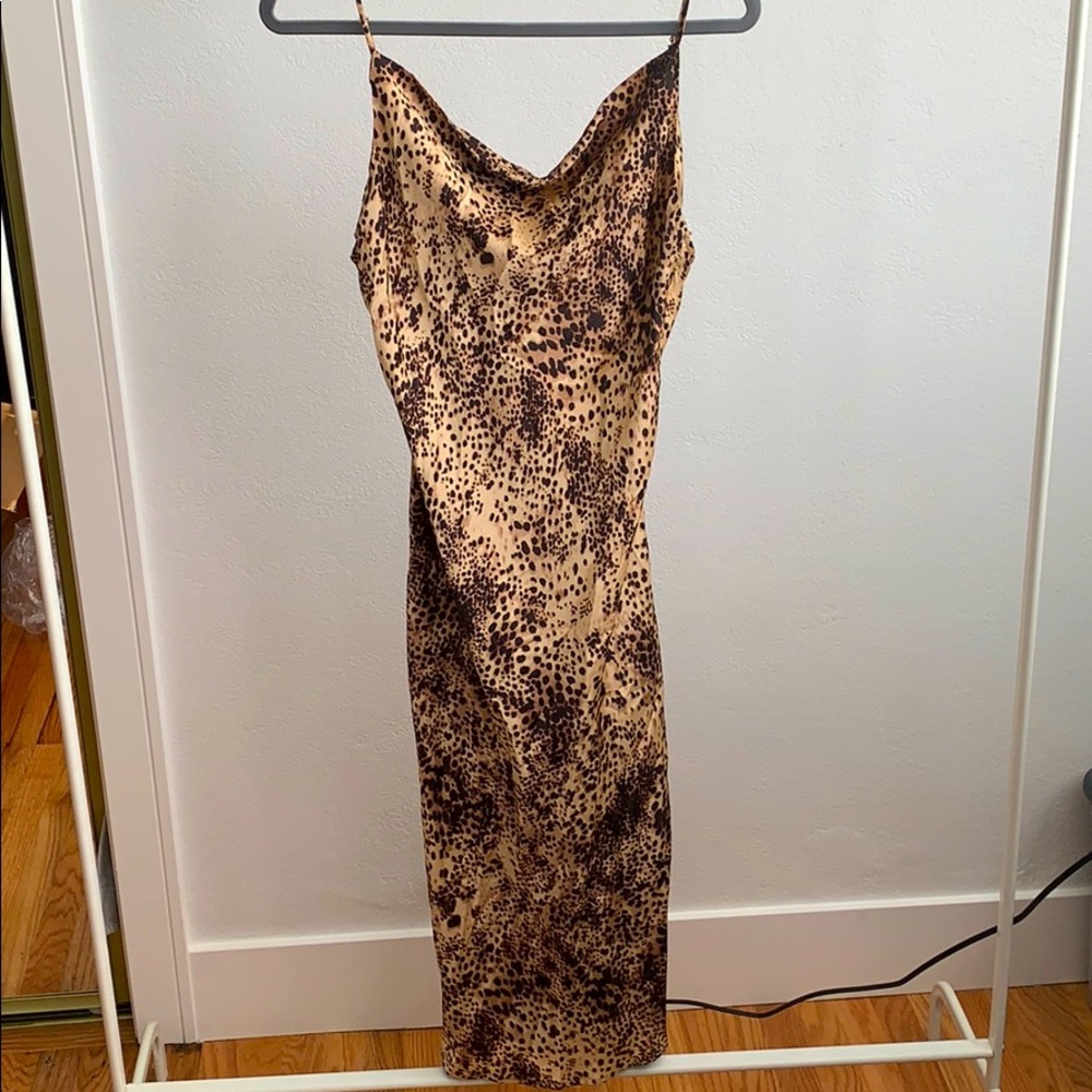 Leopard midi dress